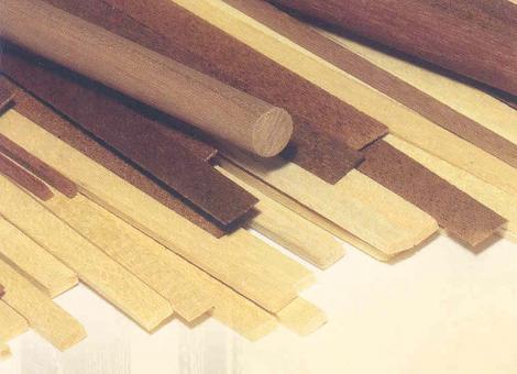 Sapelly wood strip 4x4mm 3 pieces 